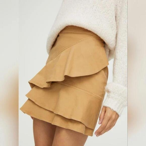 Aritzia Sunday Best Tie-Front Whitney Ruffle Mini Skirt - Picture 2 of 12